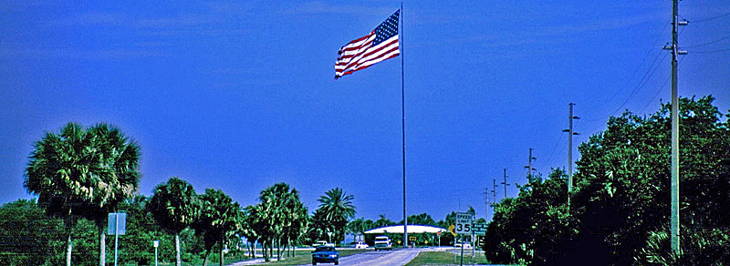 US Flagge am Eingang des Fort de Soto CP